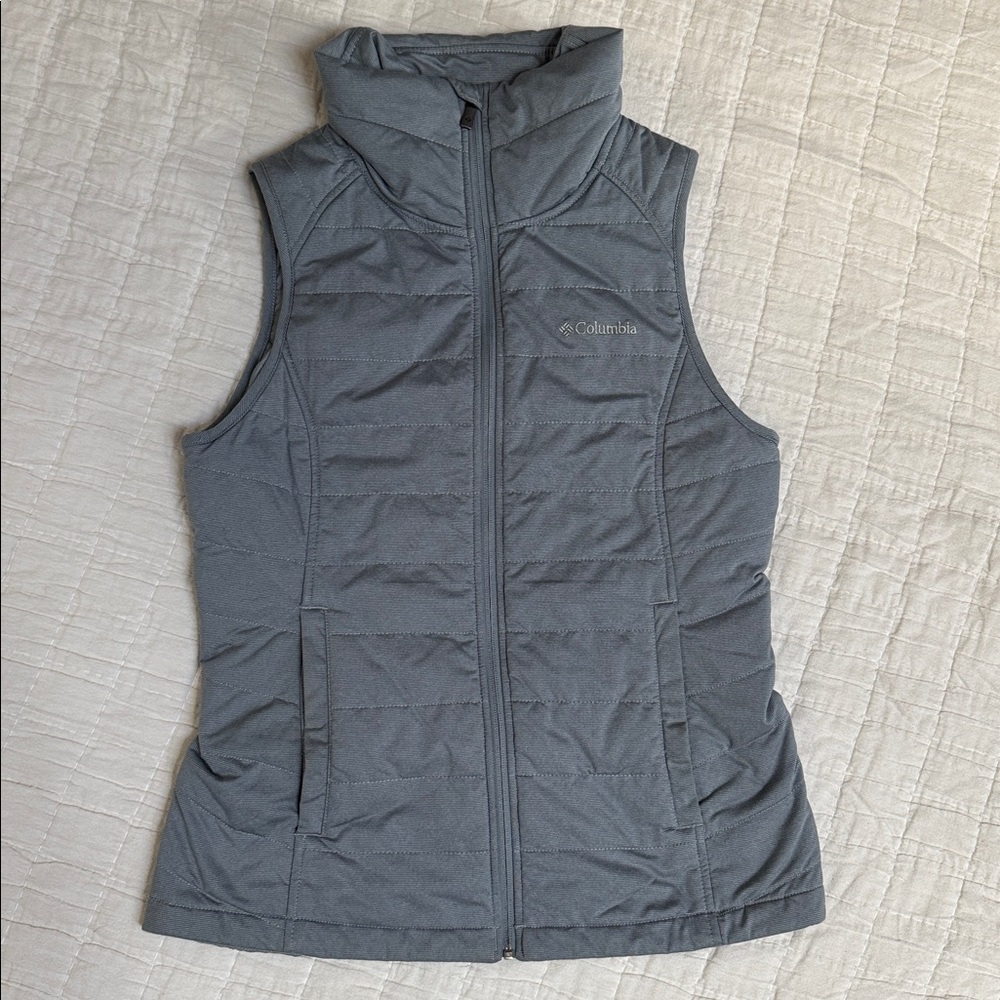 Columbia Gray Quilted Vest